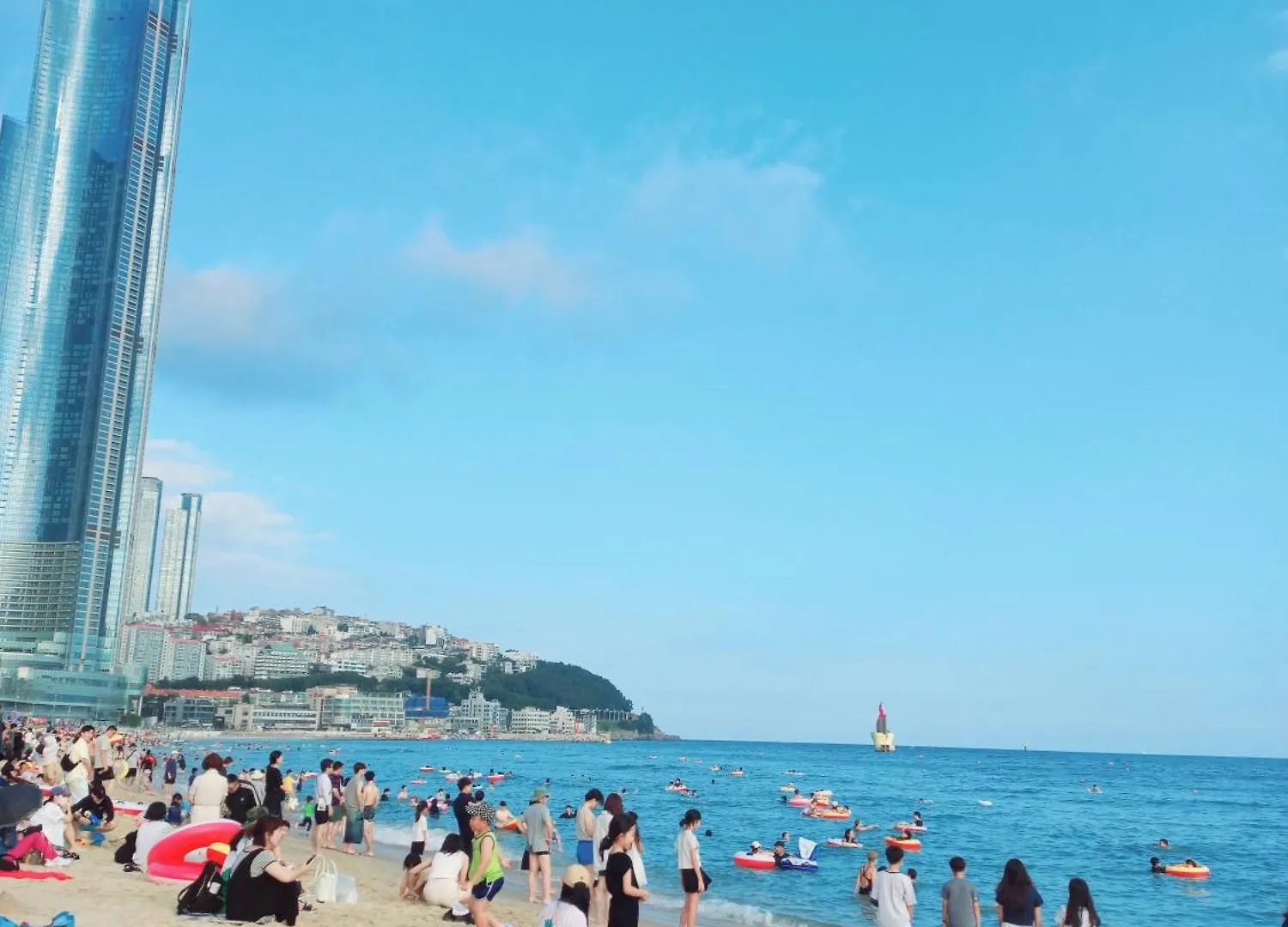 해운대호텔 Haeundae Beach Haeundae Hotel 해변가 Haeundae Subway Station Busan 0*,  Corea del Sud