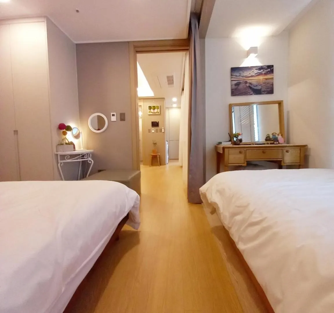 해운대호텔 Haeundae Beach Haeundae Hotel 해변가 Haeundae Subway Station Busan Appartement