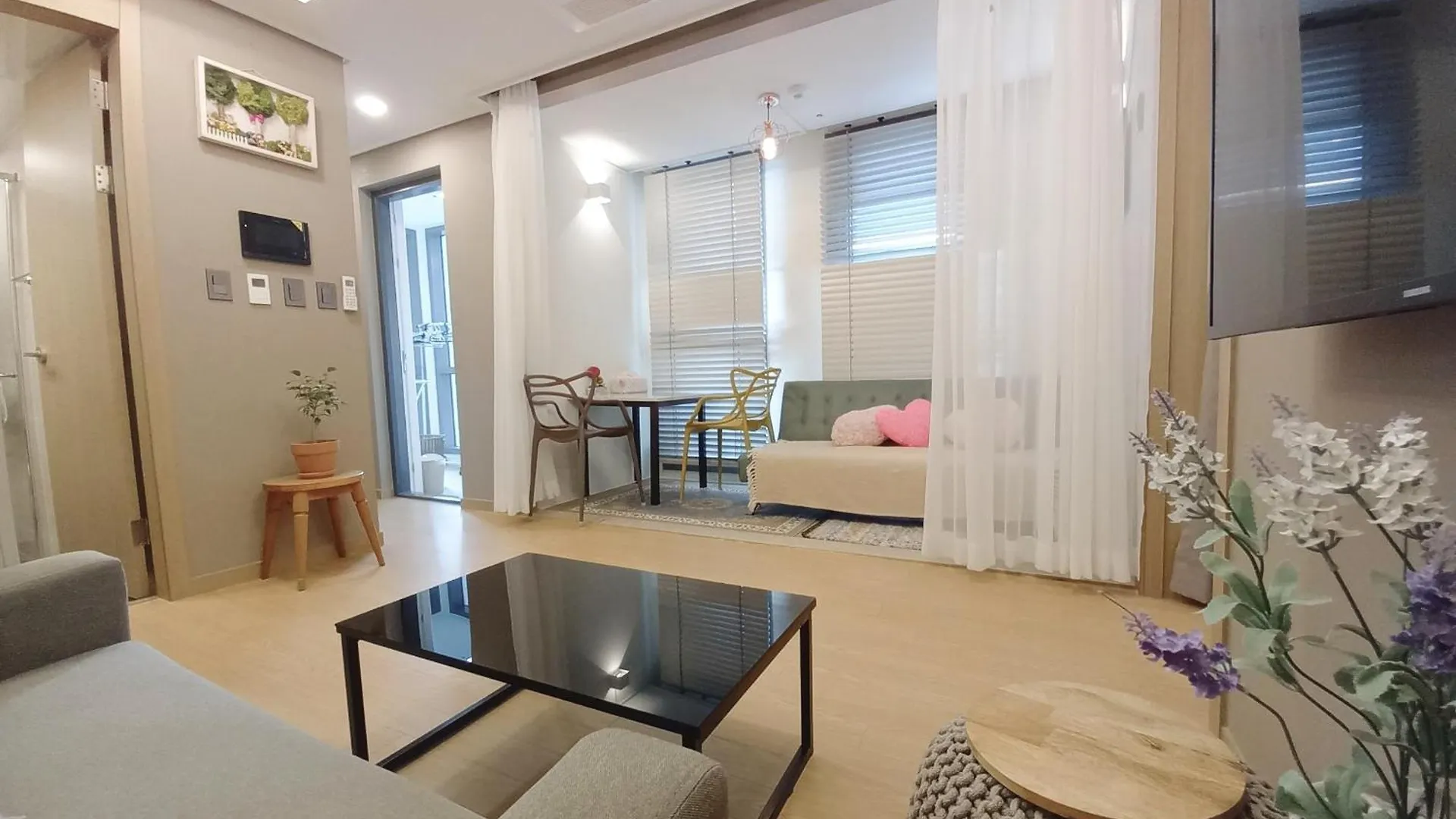 해운대호텔 Haeundae Beach Haeundae Hotel 해변가 Haeundae Subway Station Busan